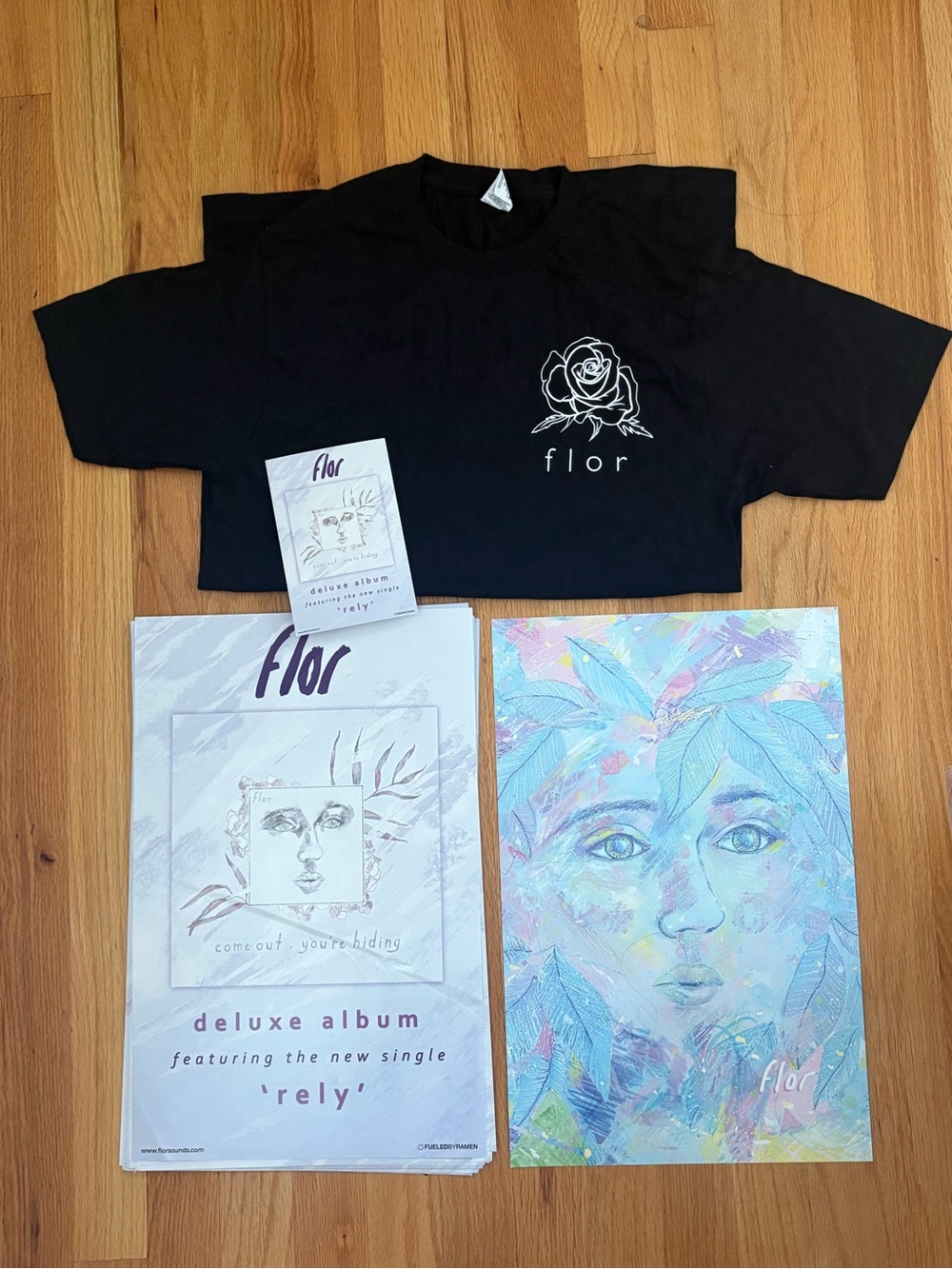 Flor band bundle - 2 double-sided posters, 1 t-shirt and 1 tour promo card